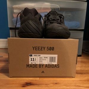 Yeezy 500 Utility Black